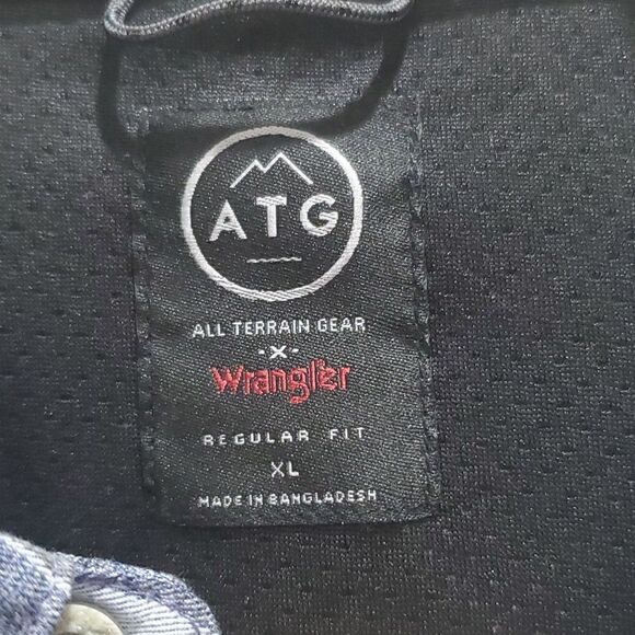 Wrangler ATG Mens Large Shirt , Blue Plaid All Terrain Gear Fishing Hiking, XL - Picture 2 of 5